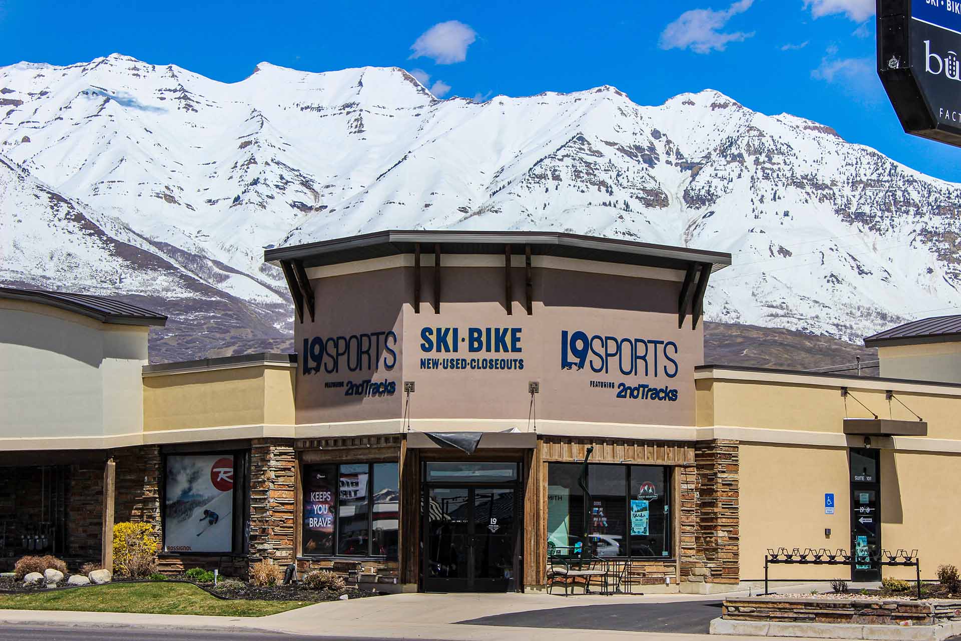 The Pro Ski and Ride Full-Service Ski and Snowboard Shop